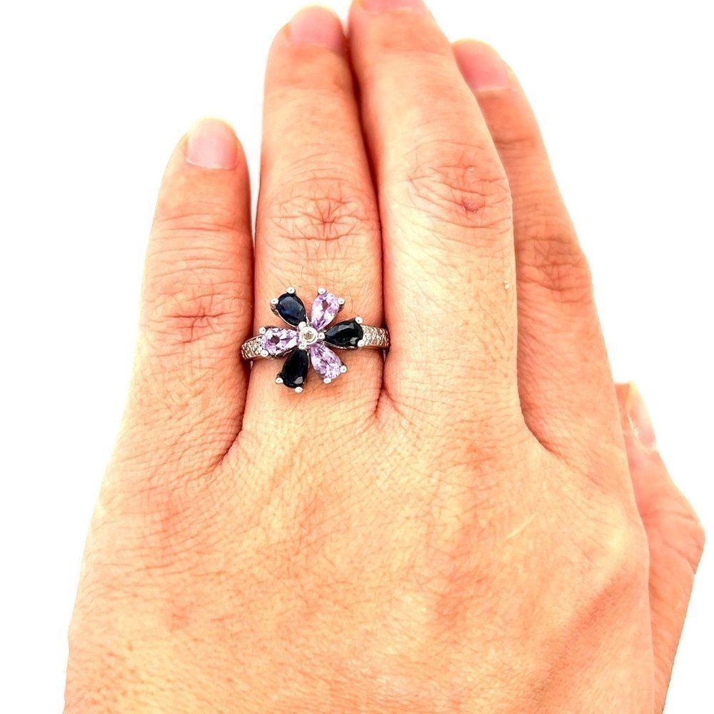 Flower Stones Ring   - Picture 5 of 7